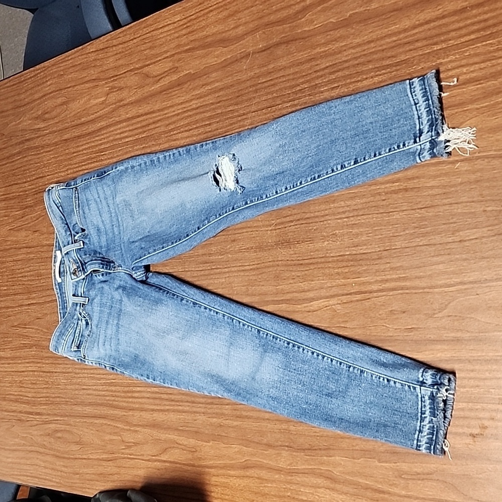 Levis 711 skinny size 27